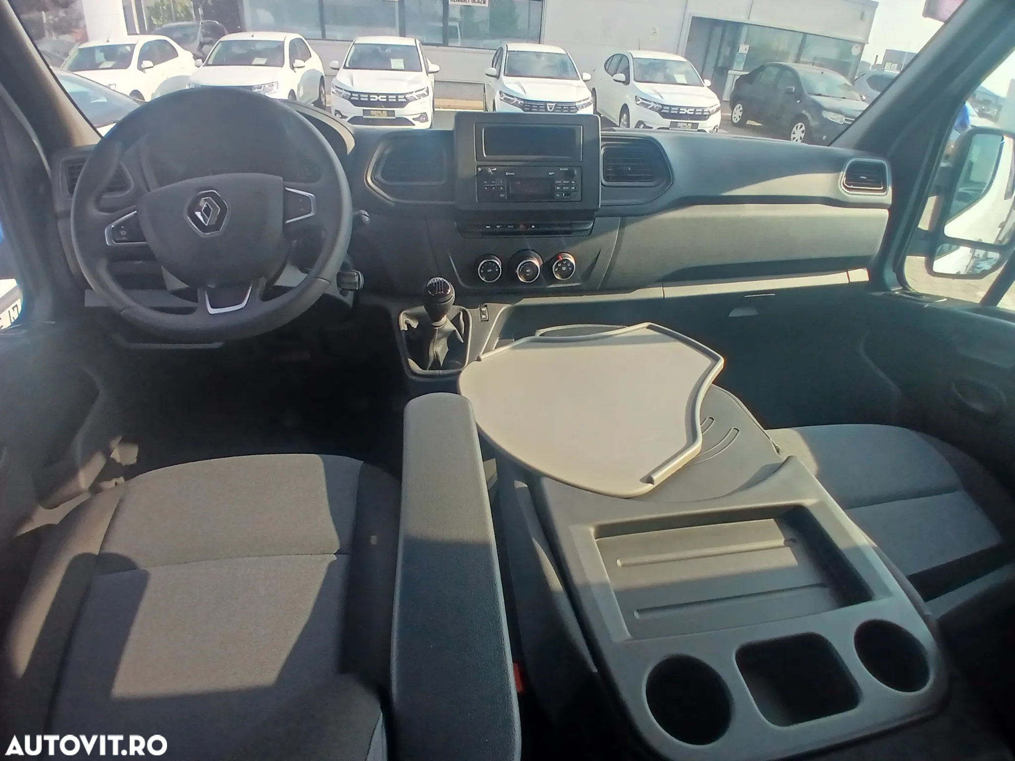 Renault Sasiu Cabina Dubla 6+1 locuri Tractiune 3.5T - 13