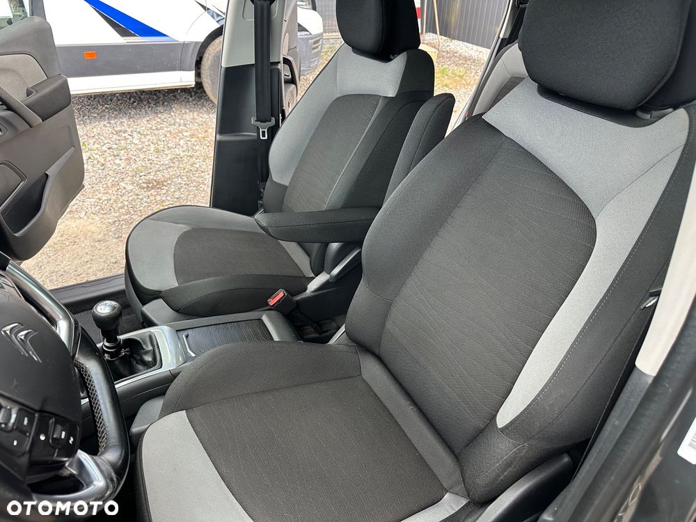 Citroën C4 Grand Picasso BlueHDi 120 Exclusive - 17