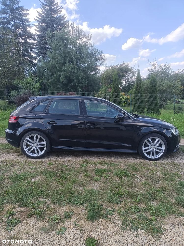 Audi A3 Sportback - 4