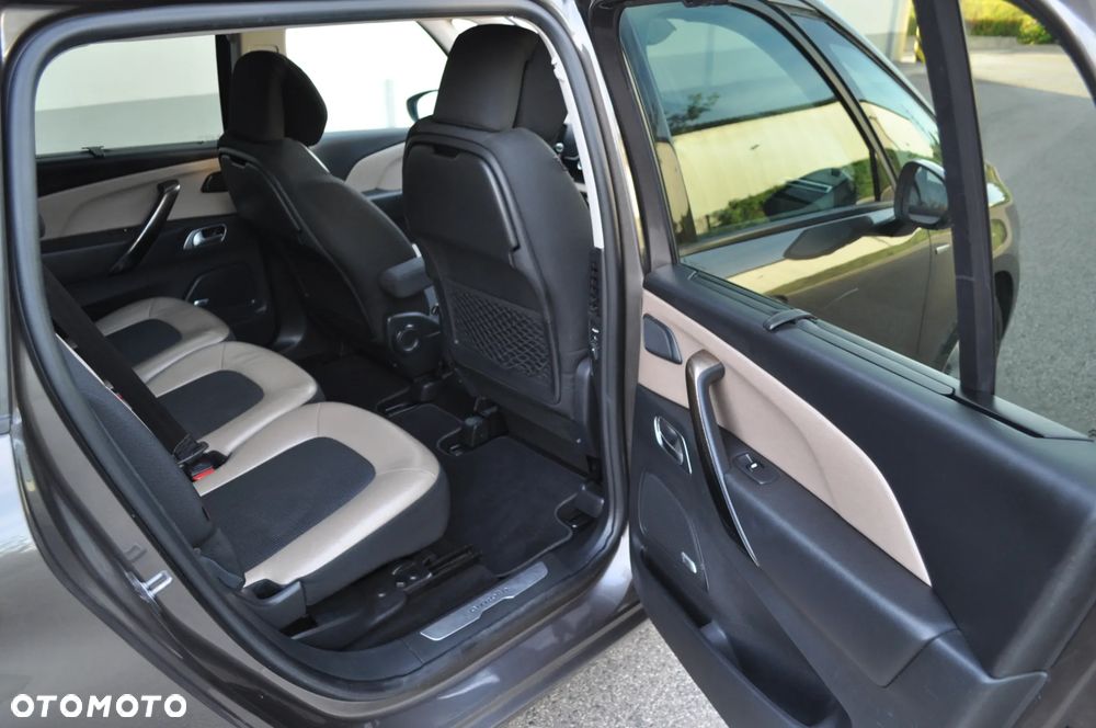 Citroën C4 Grand Picasso - 16