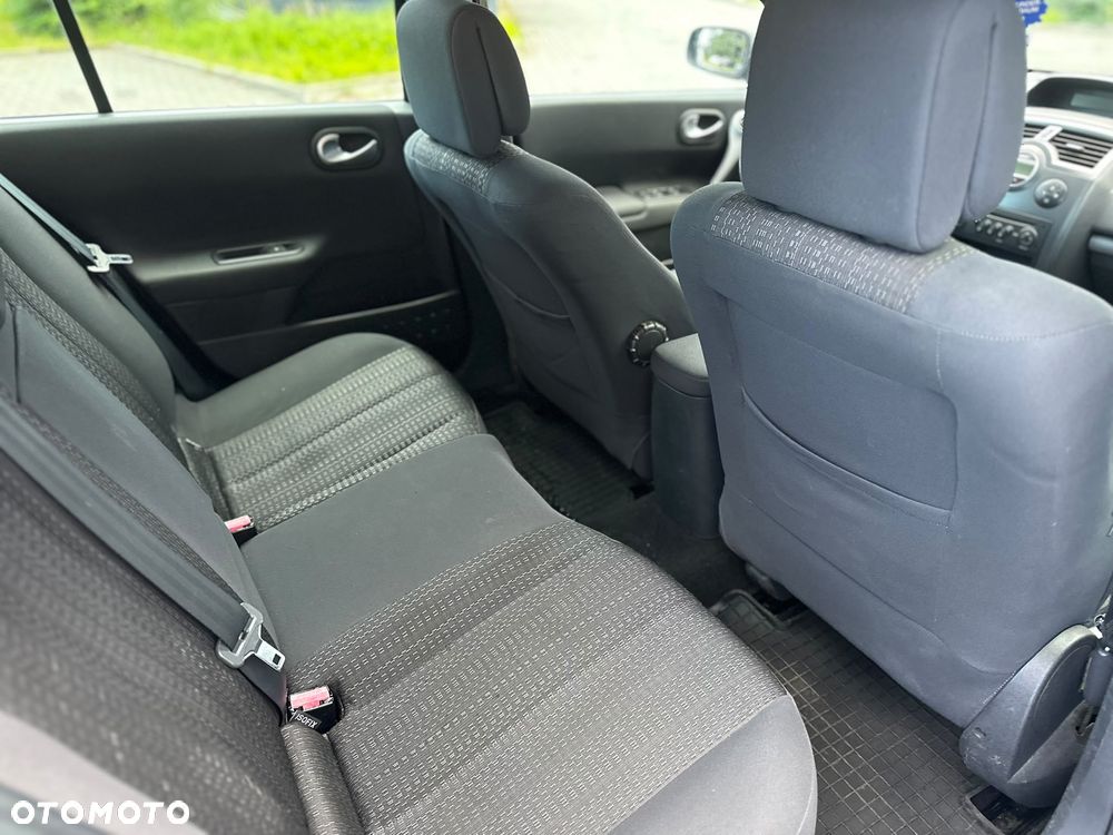 Renault Megane - 12