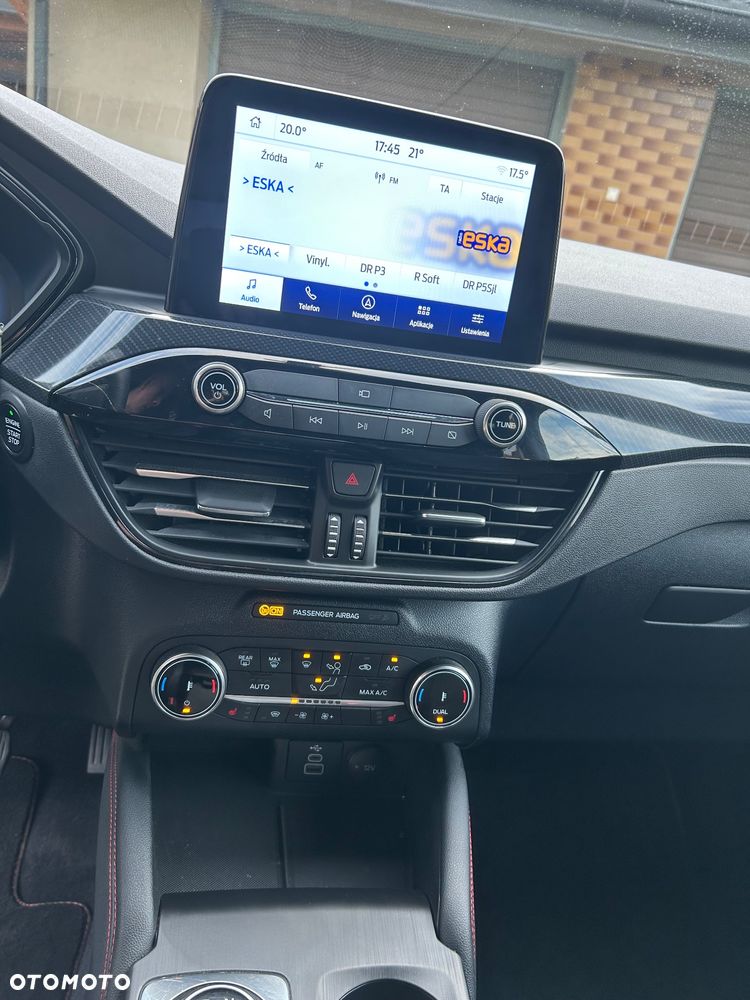 Ford Kuga 2.5 Duratec PHEV ST-LINE X - 40