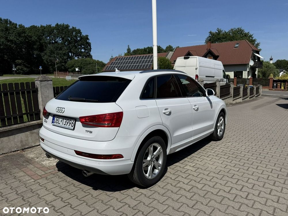Audi Q3 2.0 TFSI Quattro S tronic sport - 4