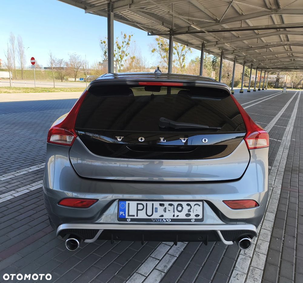 Volvo V40 D3 Geartronic Summum - 10