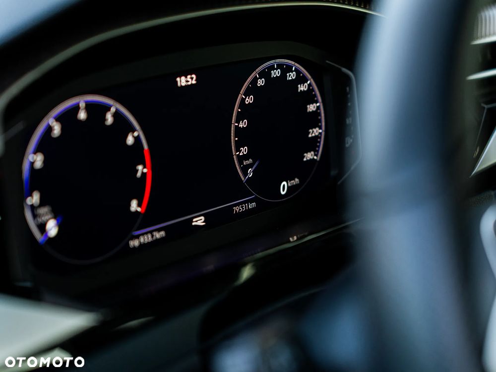 Volkswagen Arteon 2.0 TSI DSG R-Line - 33