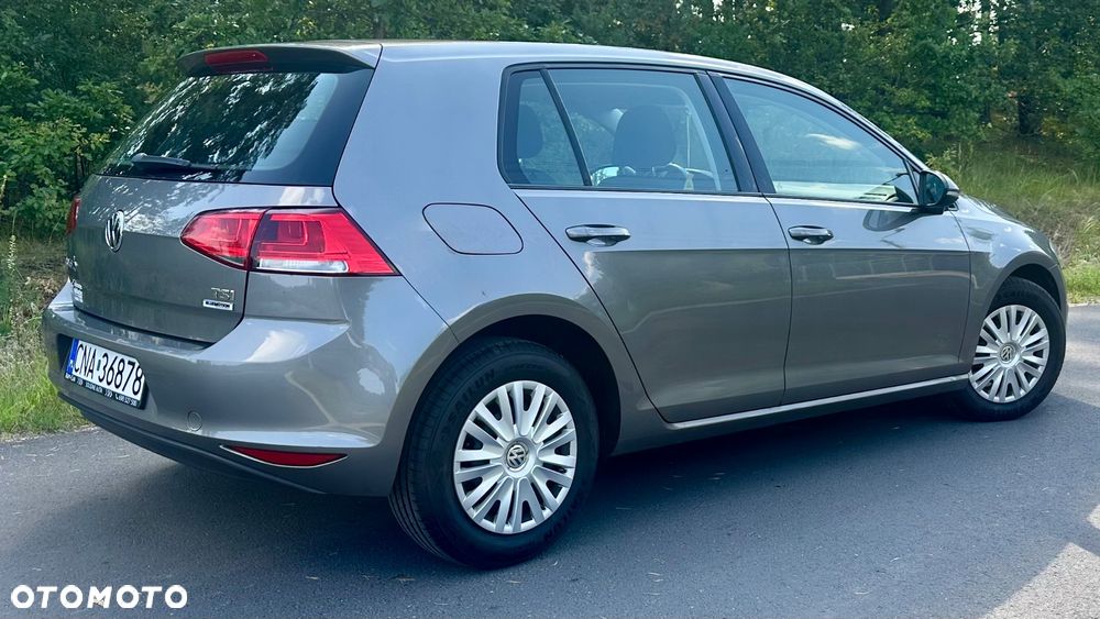 Volkswagen Golf 1.2 TSI BMT Trendline - 29