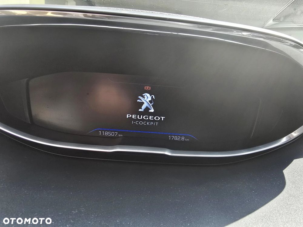 Peugeot 5008 1.2 PureTech Allure S&S EAT6 - 5