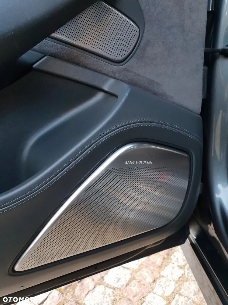Audi S8 4.0 TFSI Quattro - 13