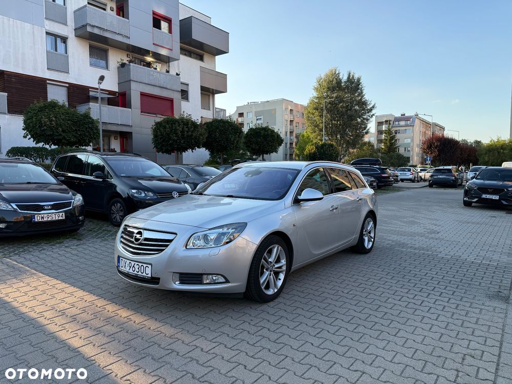 Opel Insignia 1.8 Cosmo - 1