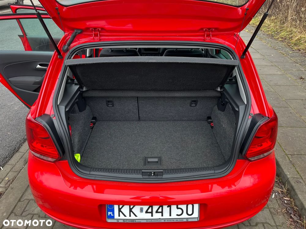 Volkswagen Polo - 13