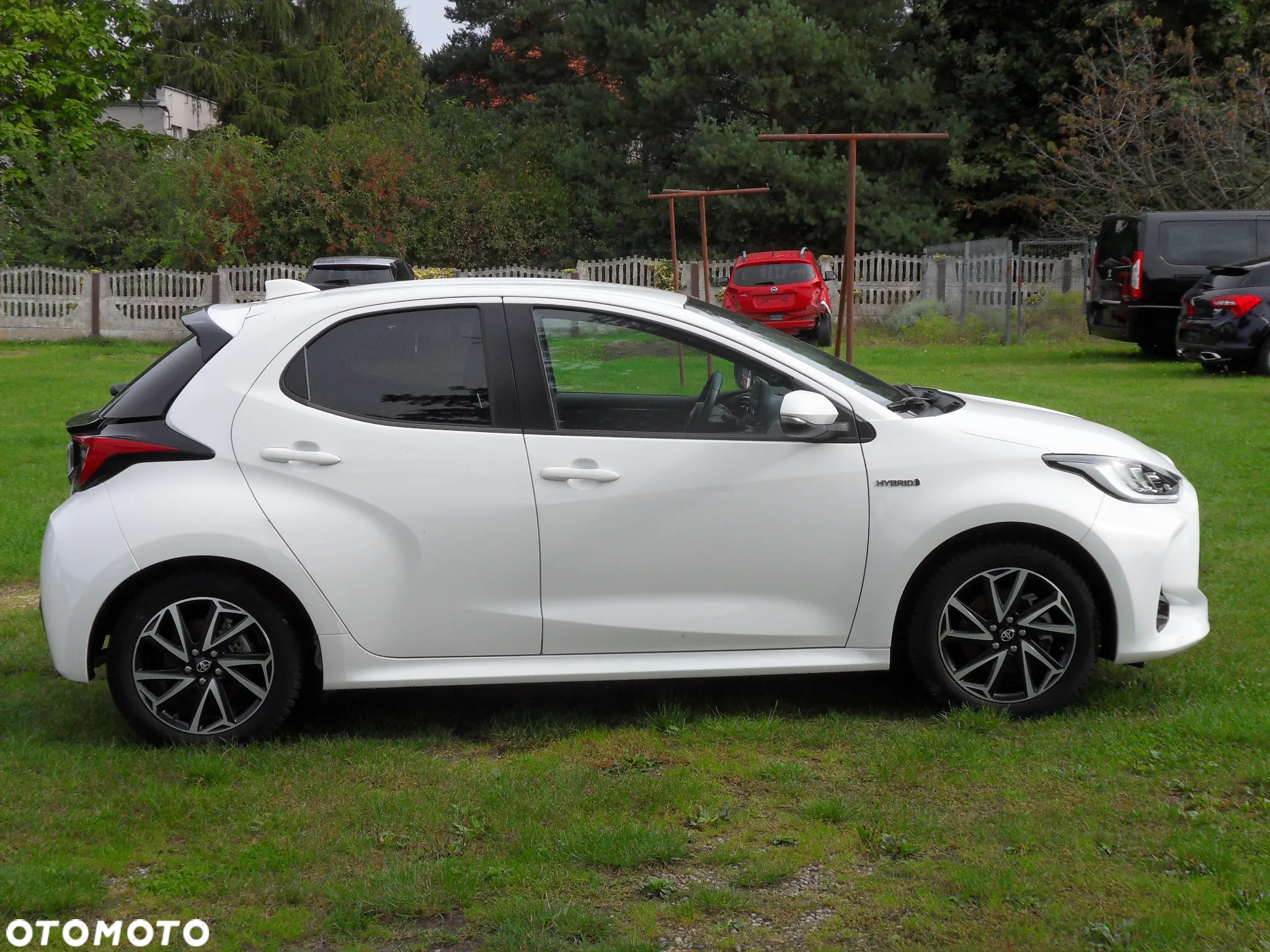 Toyota Yaris Hybrid 1.5 VVT-i Lounge - 6
