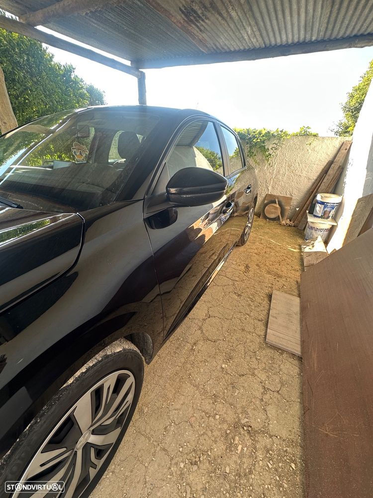 Peugeot 208 BlueHDi 100 Active - 3