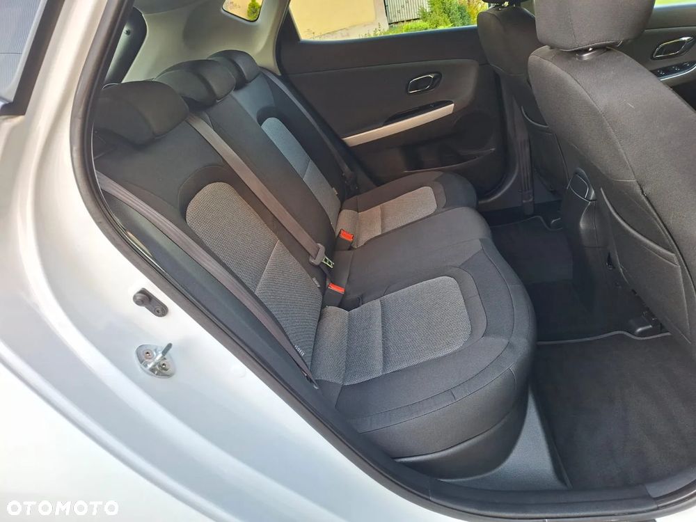 Kia Ceed 1.4 CVVT Dream Team Edition - 8