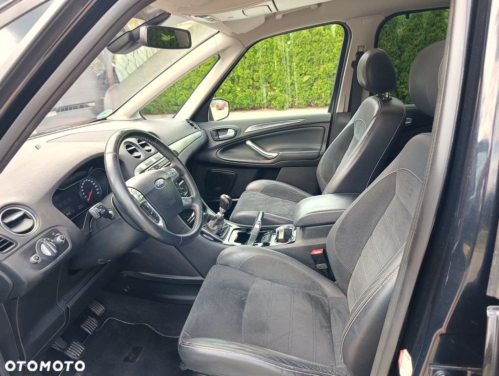 Ford Galaxy 2.0 TDCi DPF Titanium - 22