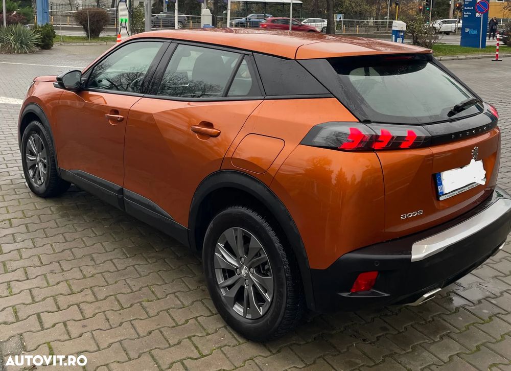 Peugeot 2008 1.2 L PureTech STT EAT8 Allure - 3