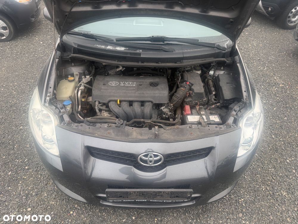 Toyota Auris 1.4 VVT-i Sol - 28