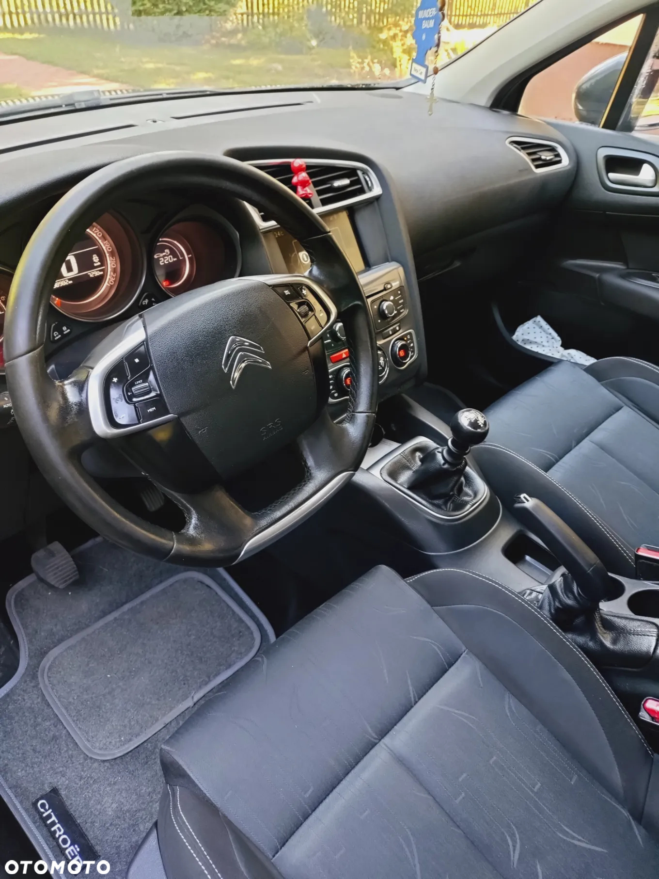 Citroën C4 e-HDi 115 Business Class - 16