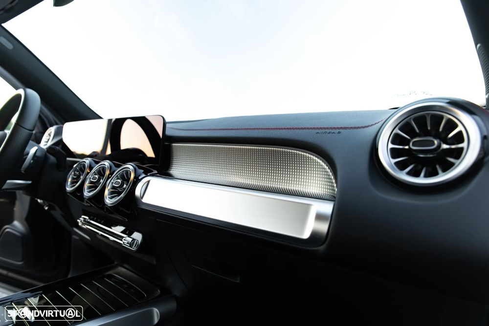 Mercedes-Benz EQB 250 AMG Line - 28