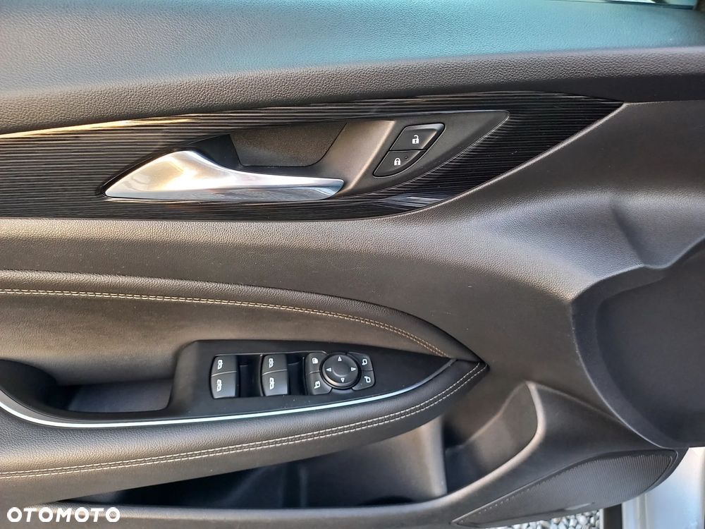 Opel Insignia 2.0 CDTI Innovation S&S - 37