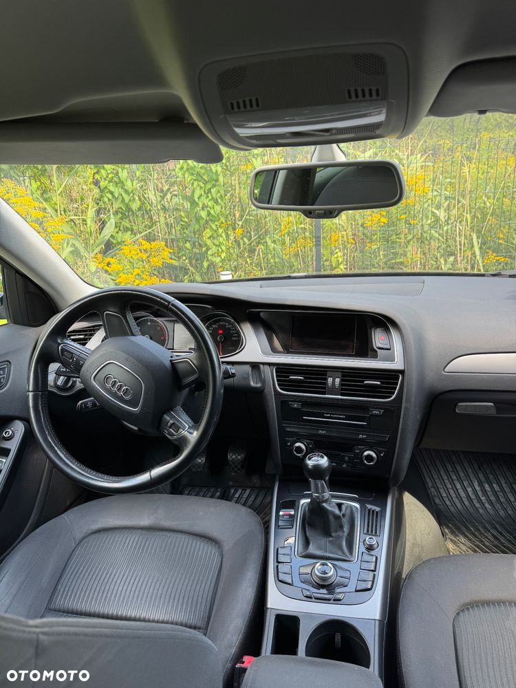 Audi A4 Avant 2.0 TDI e DPF S line Sportpaket - 29