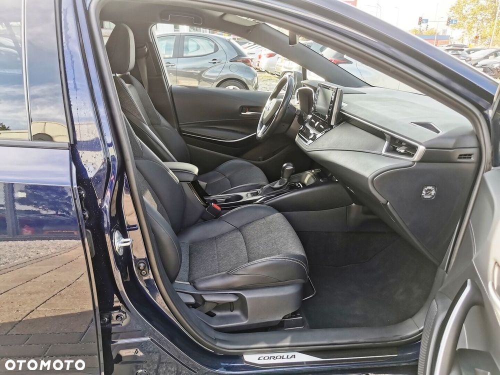 Toyota Corolla 1.8 Hybrid Comfort - 6