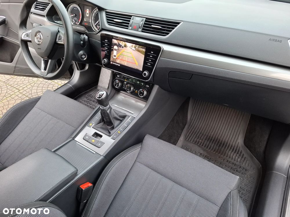 Skoda Superb 1.5 TSI ACT Style - 26