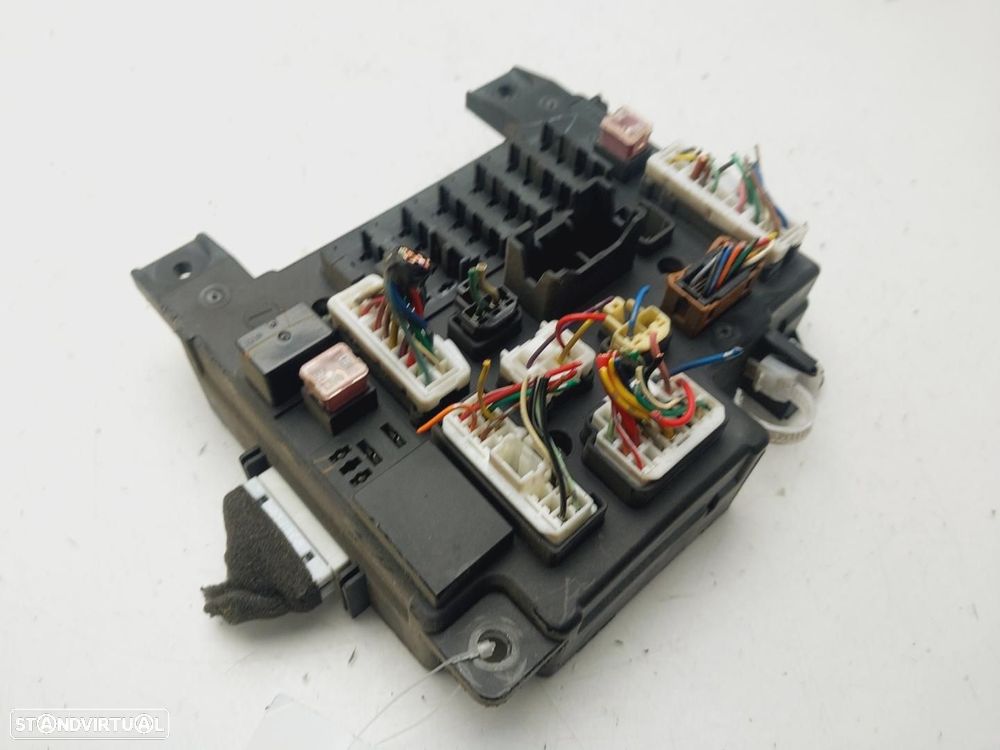 CAIXA DE RELES FUSÍVEIS MITSUBISHI LANCER