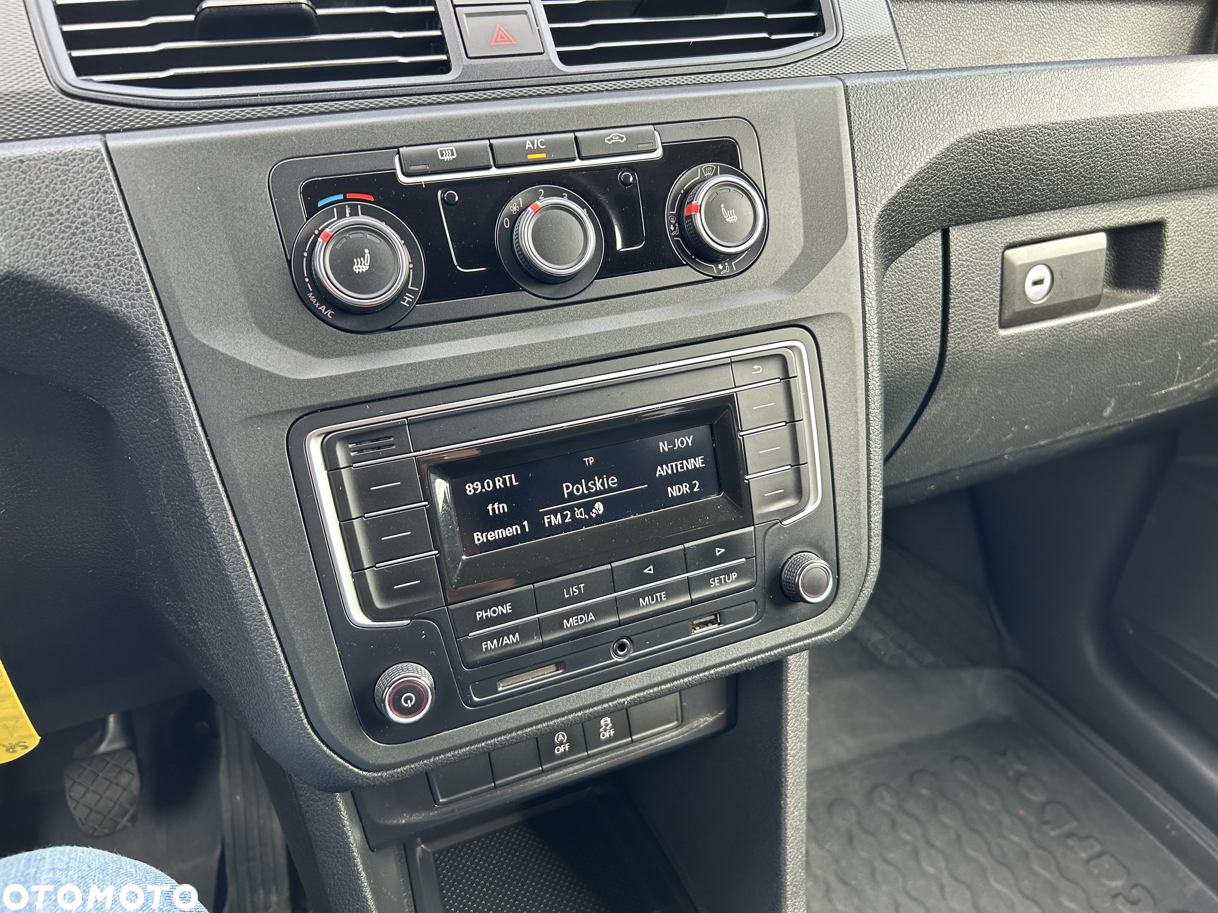 Volkswagen Caddy - 8