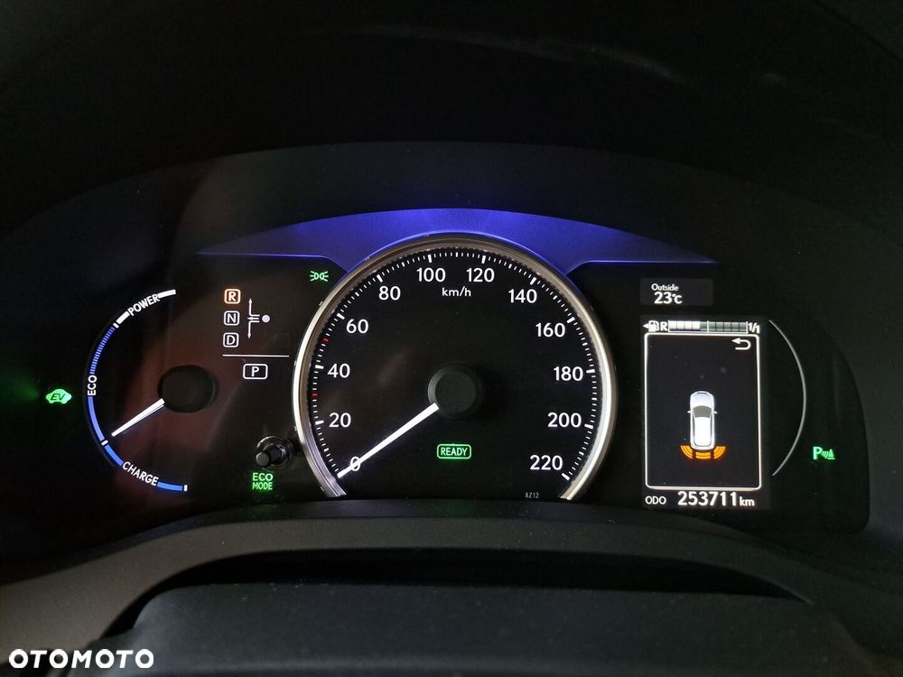 Lexus CT 200h Prestige - 35