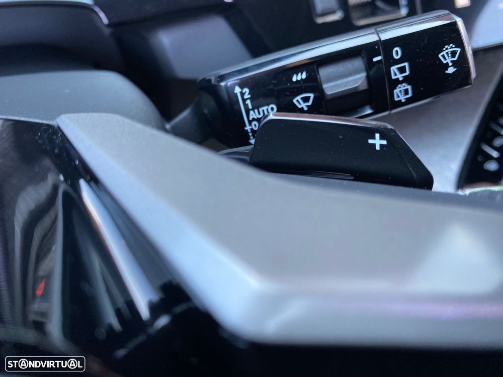 Peugeot 5008 195 e-DSC7 GT - 26