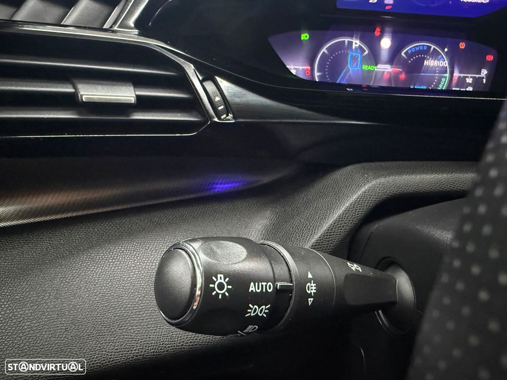 Peugeot 308 1.6 Hybrid GT Pack e-EAT8 - 24