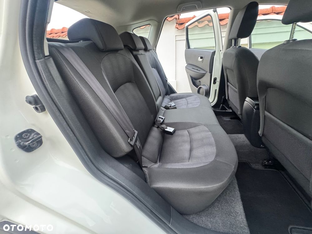 Nissan Qashqai - 28