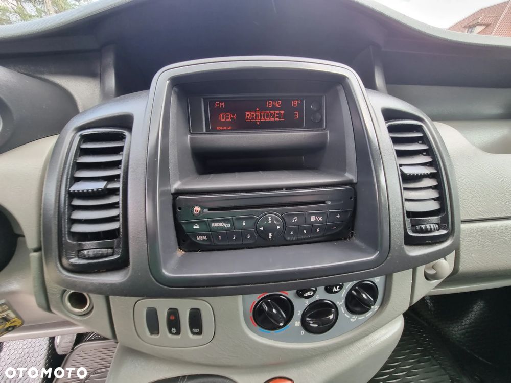 Renault Trafic - 24