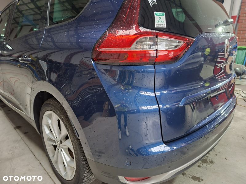 Renault Grand Scenic BLUE dCi 120 BUSINESS EDITION - 19