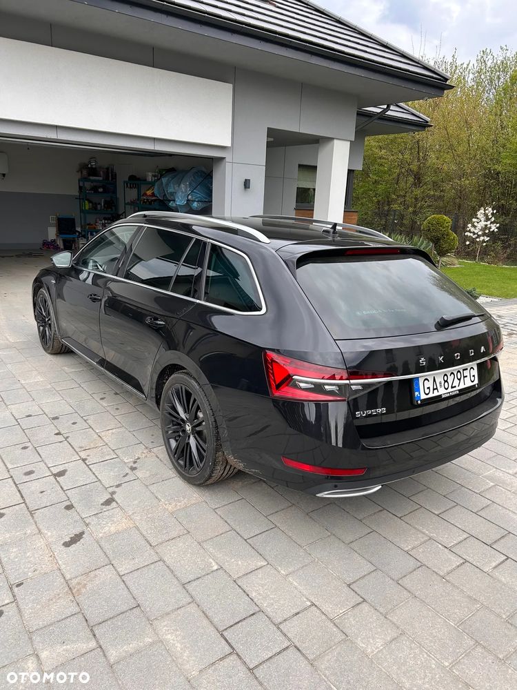 Skoda Superb 2.0 TDI L&K DSG - 2