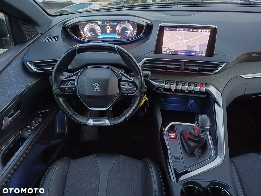 Peugeot 3008 - 23