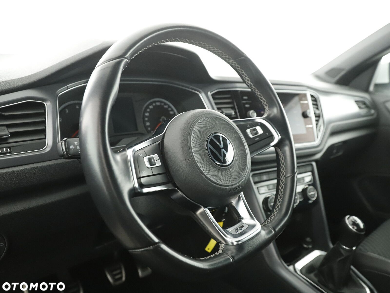 Volkswagen T-Roc - 22