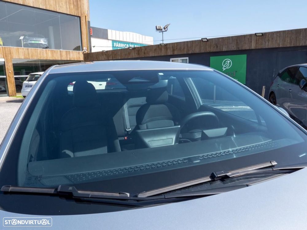 MG MG4 51 kWh Standard - 8