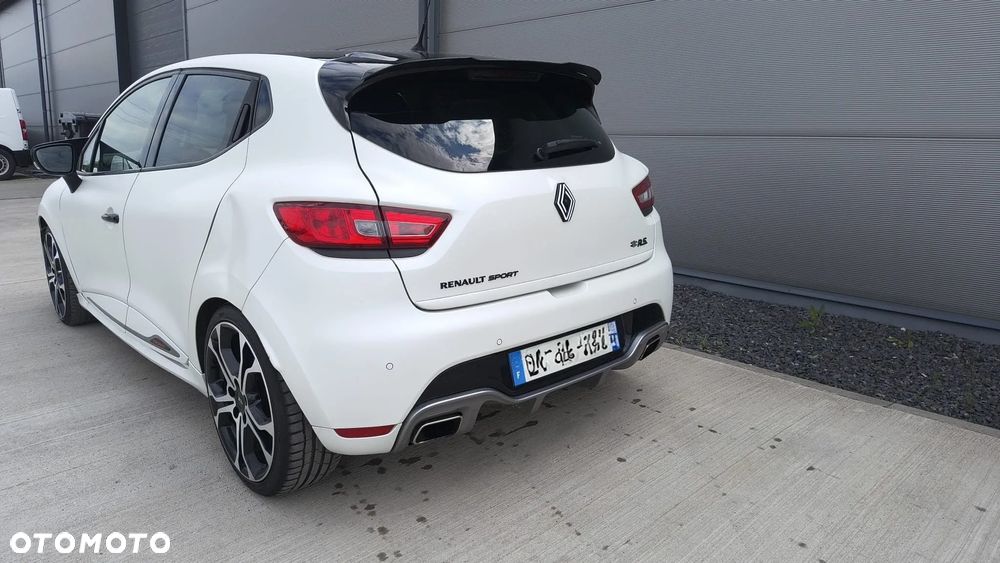 Renault Clio TCe 220 EDC R.S Trophy - 9