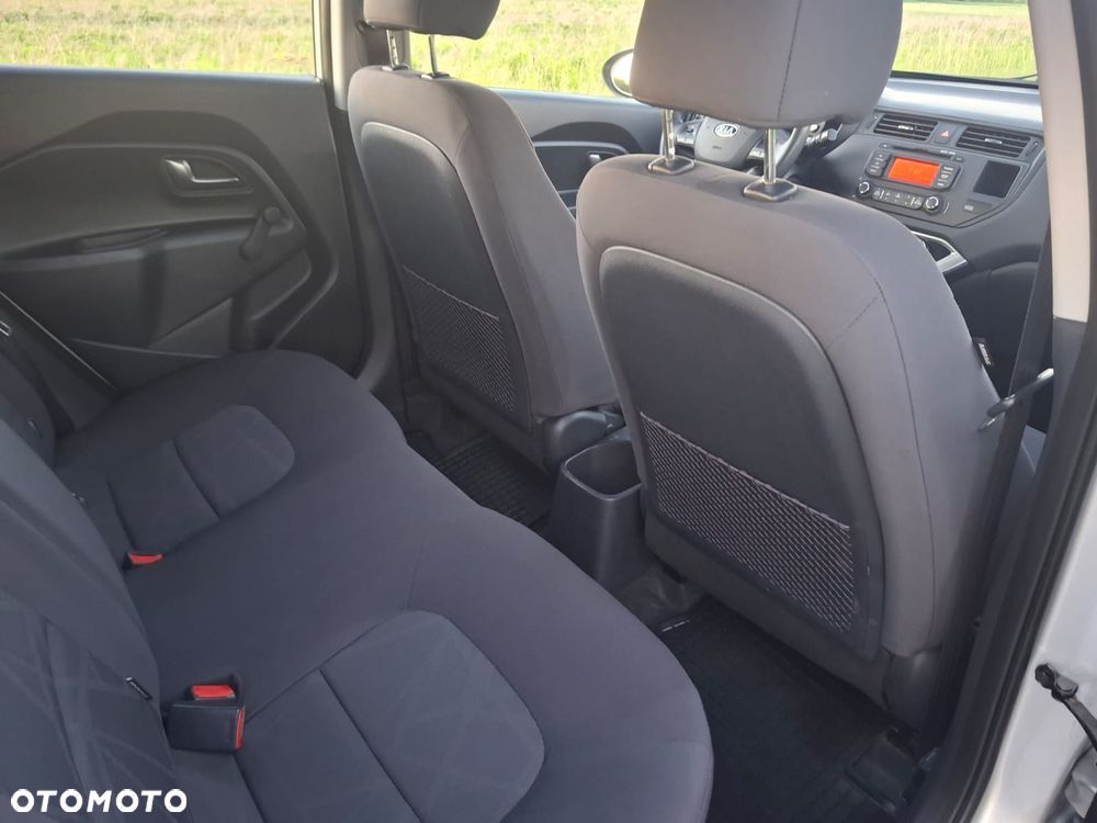 Kia Rio 1.2 ISG Dream Team Edition - 18