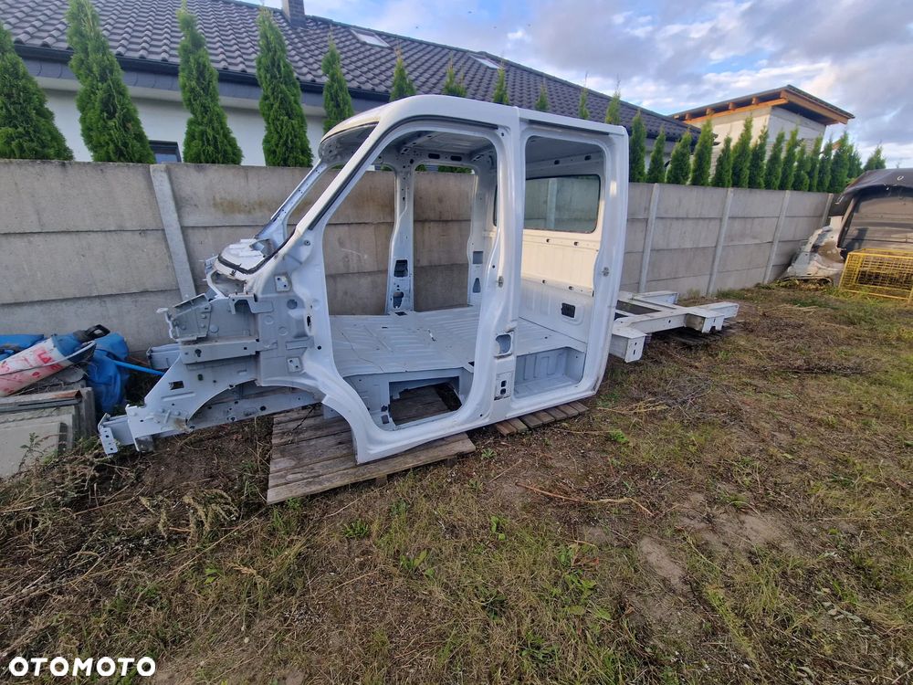 KAROSERIA RENAULT MASTER IV DOKA 2023r - 1