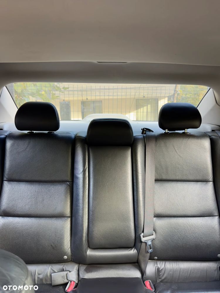 Honda Accord - 22