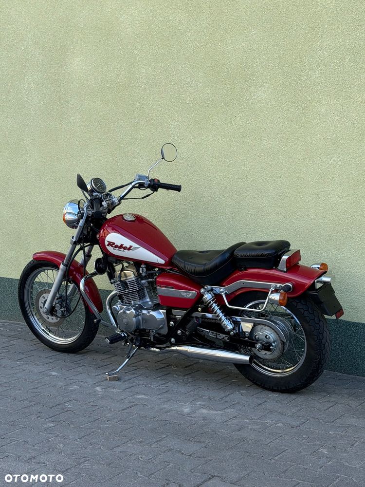 Honda CA - 19