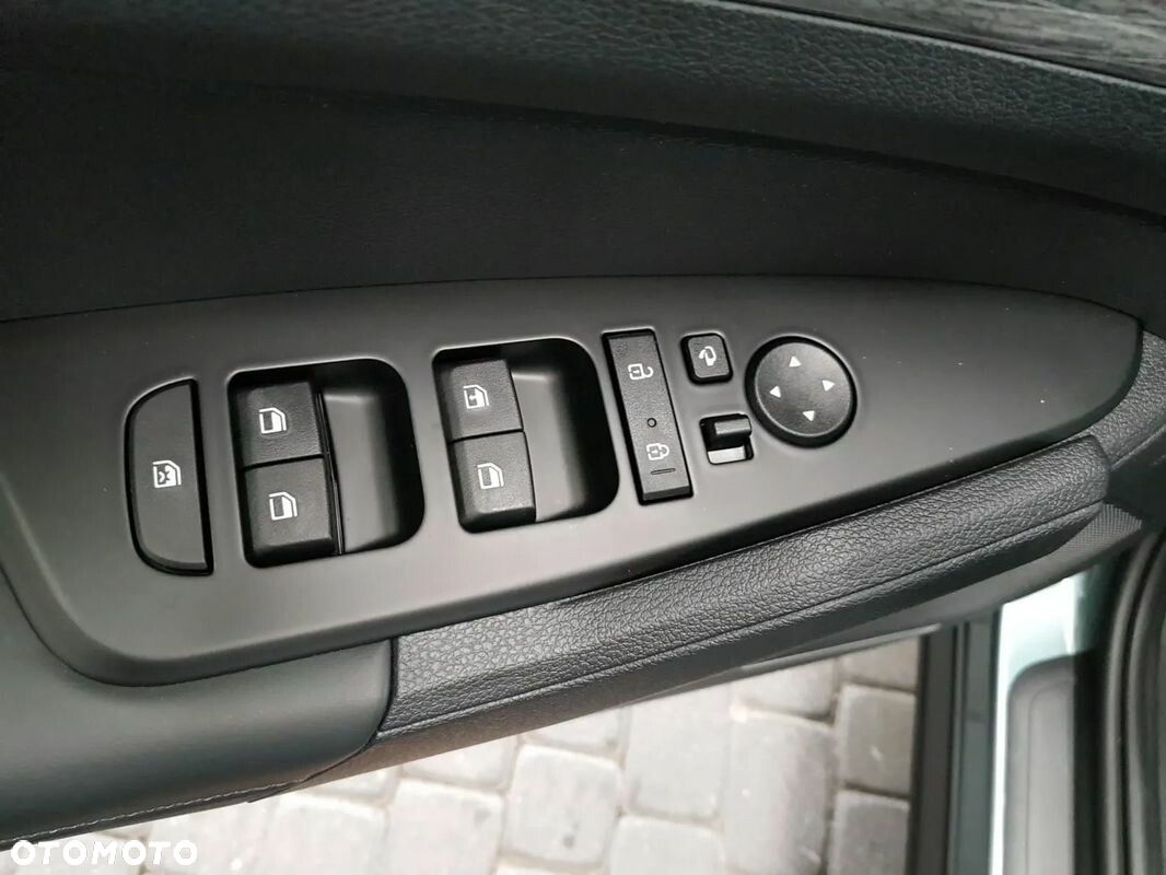 Kia Sportage 1.6 T-GDI L 2WD - 10