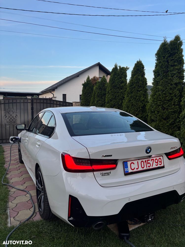 BMW Seria 3 330e xDrive Aut. Luxury Line - 10