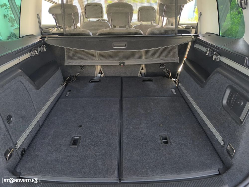 VW Sharan 2.0 TDI Highline DSG - 18