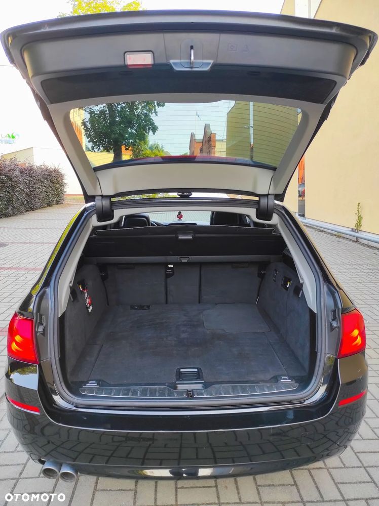 BMW Seria 5 520d - 26