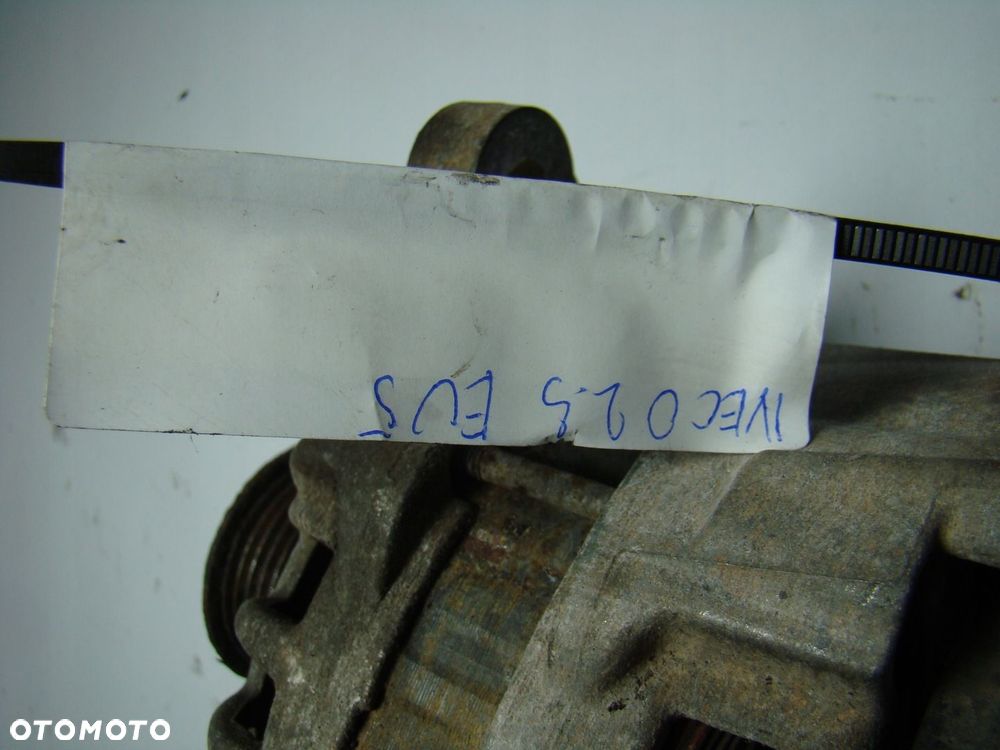 Alternator Fiat Ducato Iveco Daily 2.3 EURO 5 504385133 110A - 2