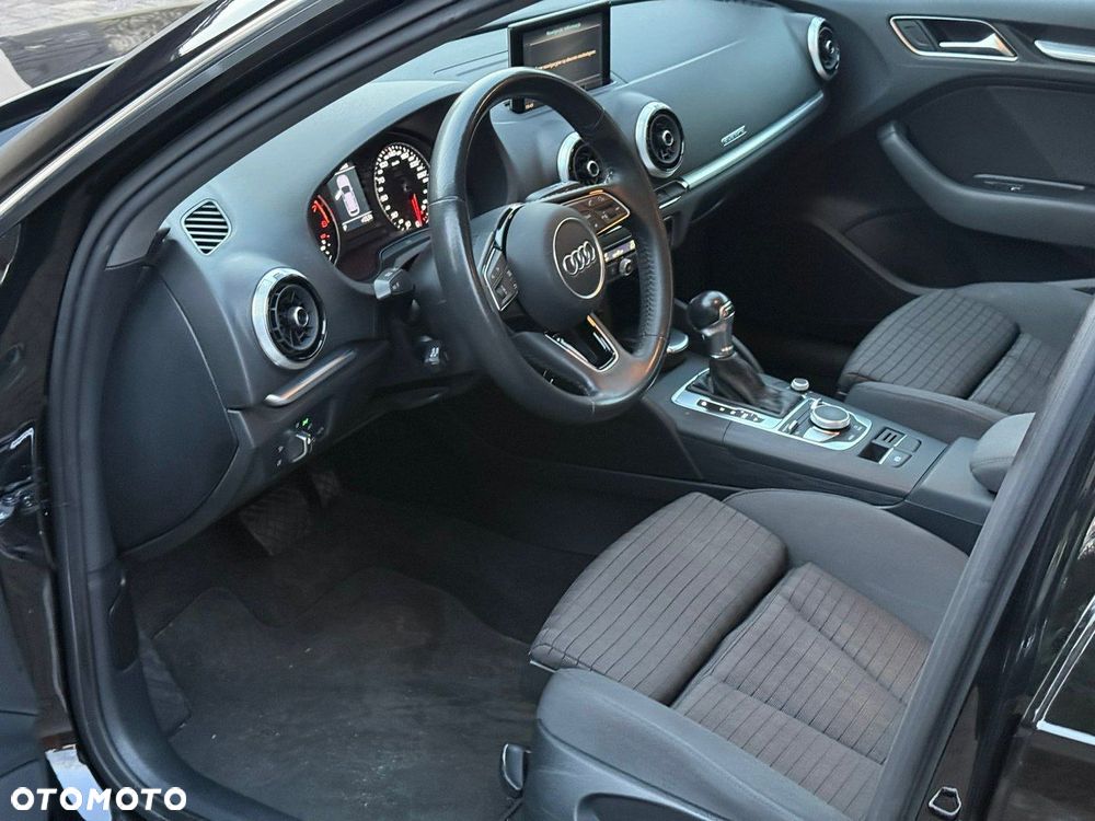 Audi A3 Sportback - 5