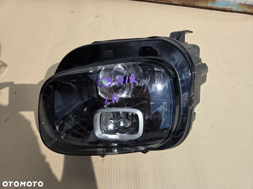 Lampa przednia lewa Citroen C3 Aircross  13468646 - 1